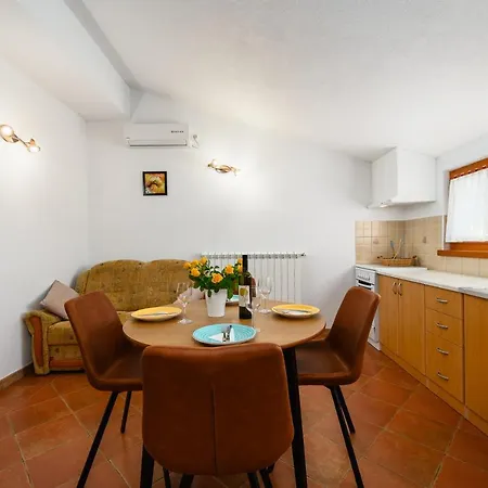 Sadina Apartment